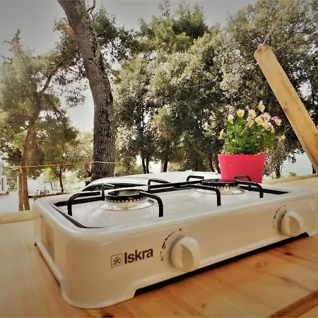 Glamping Tent Jugo 罗维尼