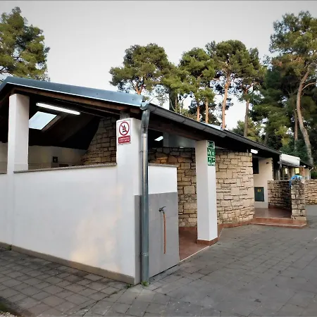 אוהל מפואר Glamping Tent Jugo רוביני