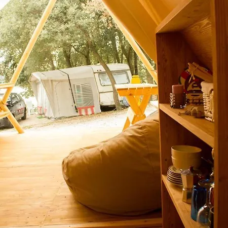 אוהל מפואר Glamping Tent Jugo רוביני